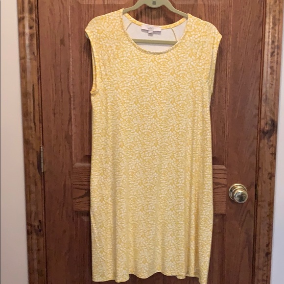 LOFT Dresses & Skirts - Loft Yellow and white summer dress Size Medium